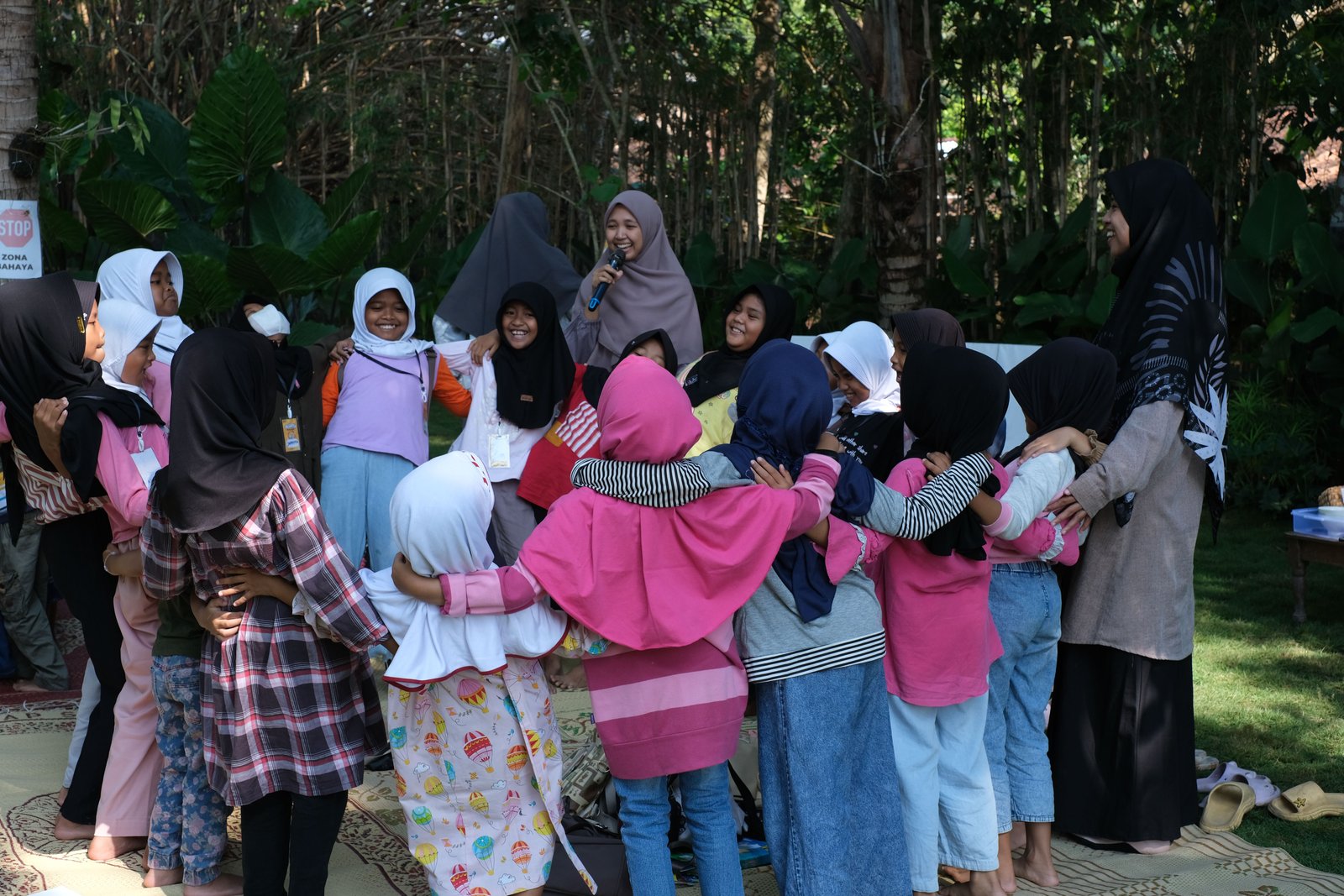 Rihlah Edukatif SDI Abu Seno: Belajar, Bermain, dan Menambah Pengalaman Bersama