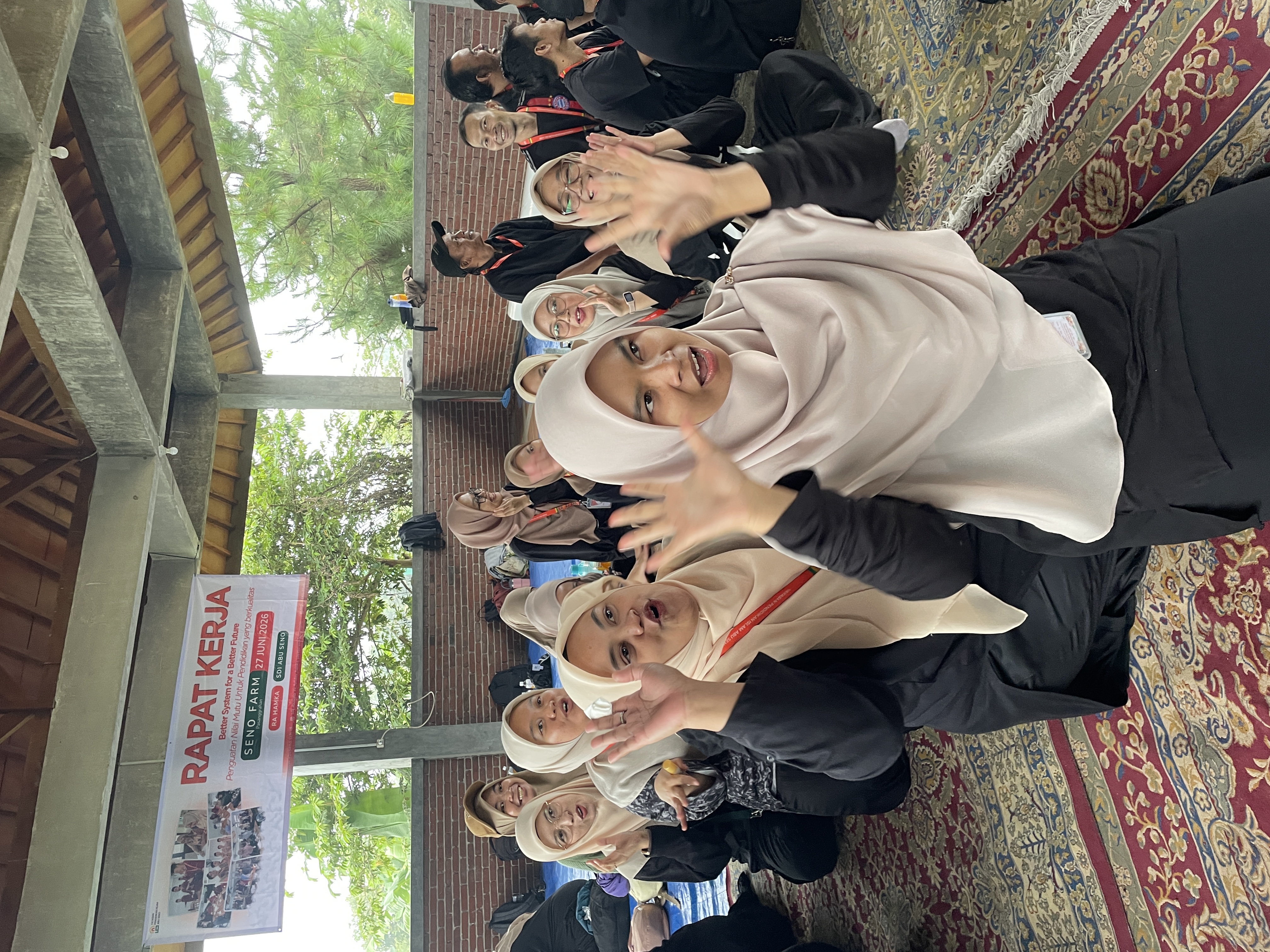 Dokumentasi Kegiatan 8