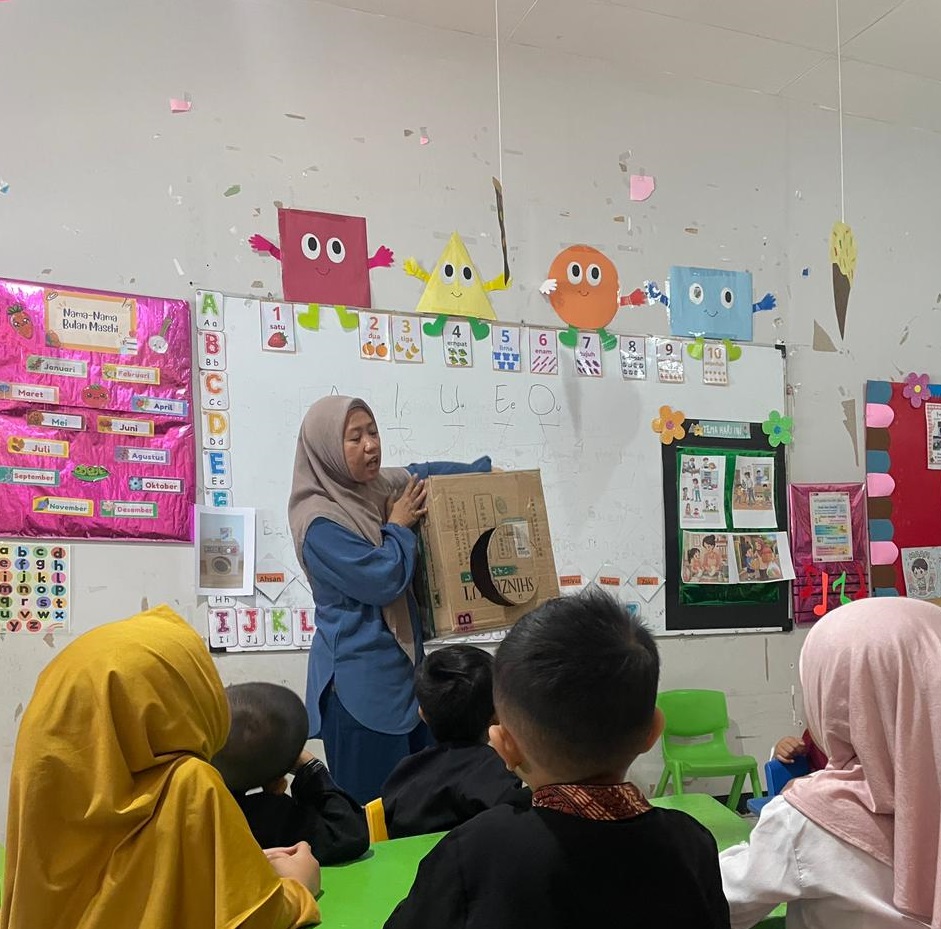Supervisi Guru RA Full Day Hamka, Menguatkan Kualitas Pembelajaran yang Bermakna